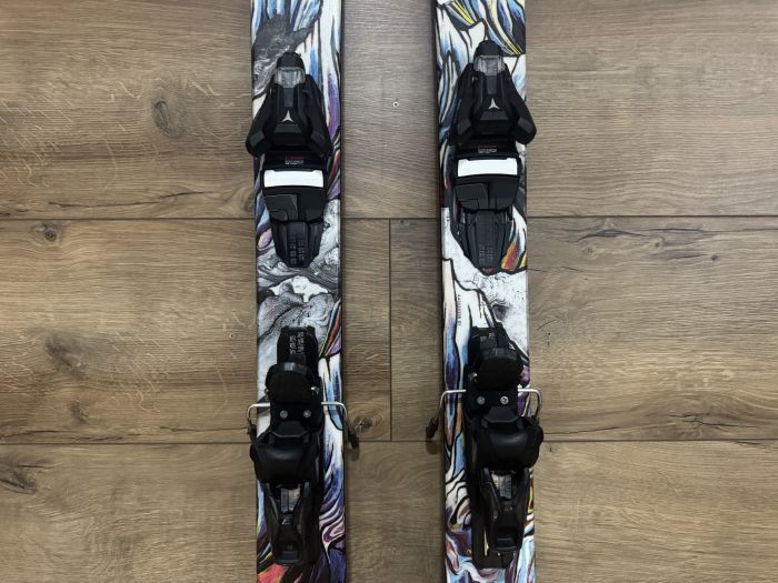 Atomic Bent 100
